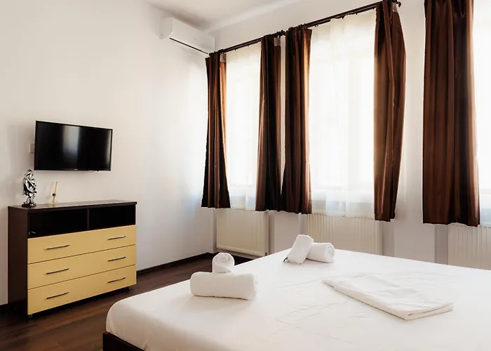 Old * 布加勒斯特